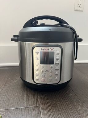 Instant Pot Duo Plus Electric Pressure Cooker - Stainless Steel/Black